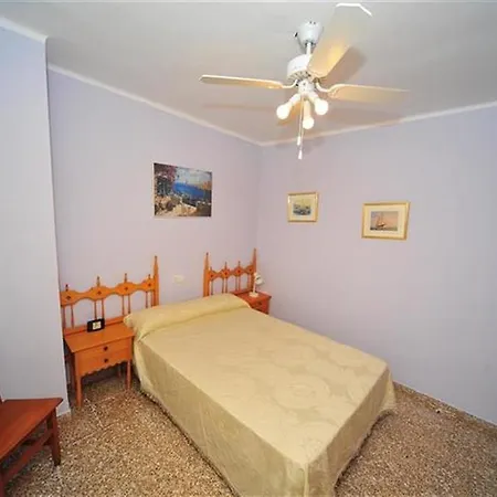 Apartamento Azulmar Orange Costa * 贝尼卡西姆